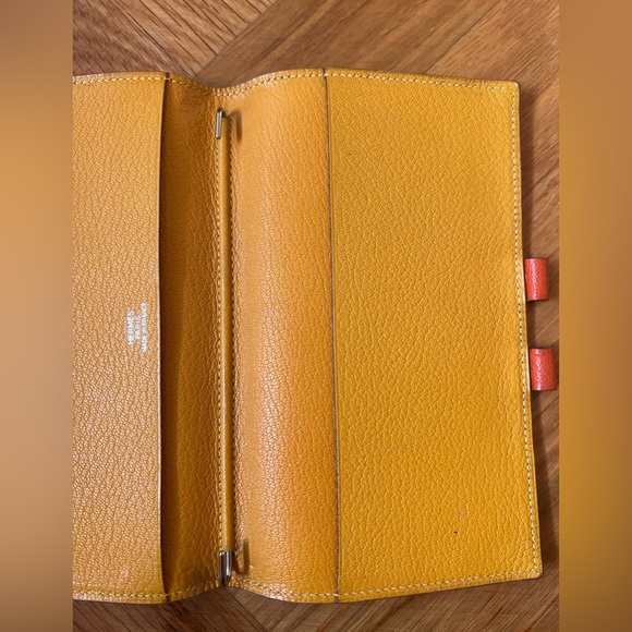 Hermes Orange Leather Yellow Interior Agenda Note Cover - Picture 7 of 13